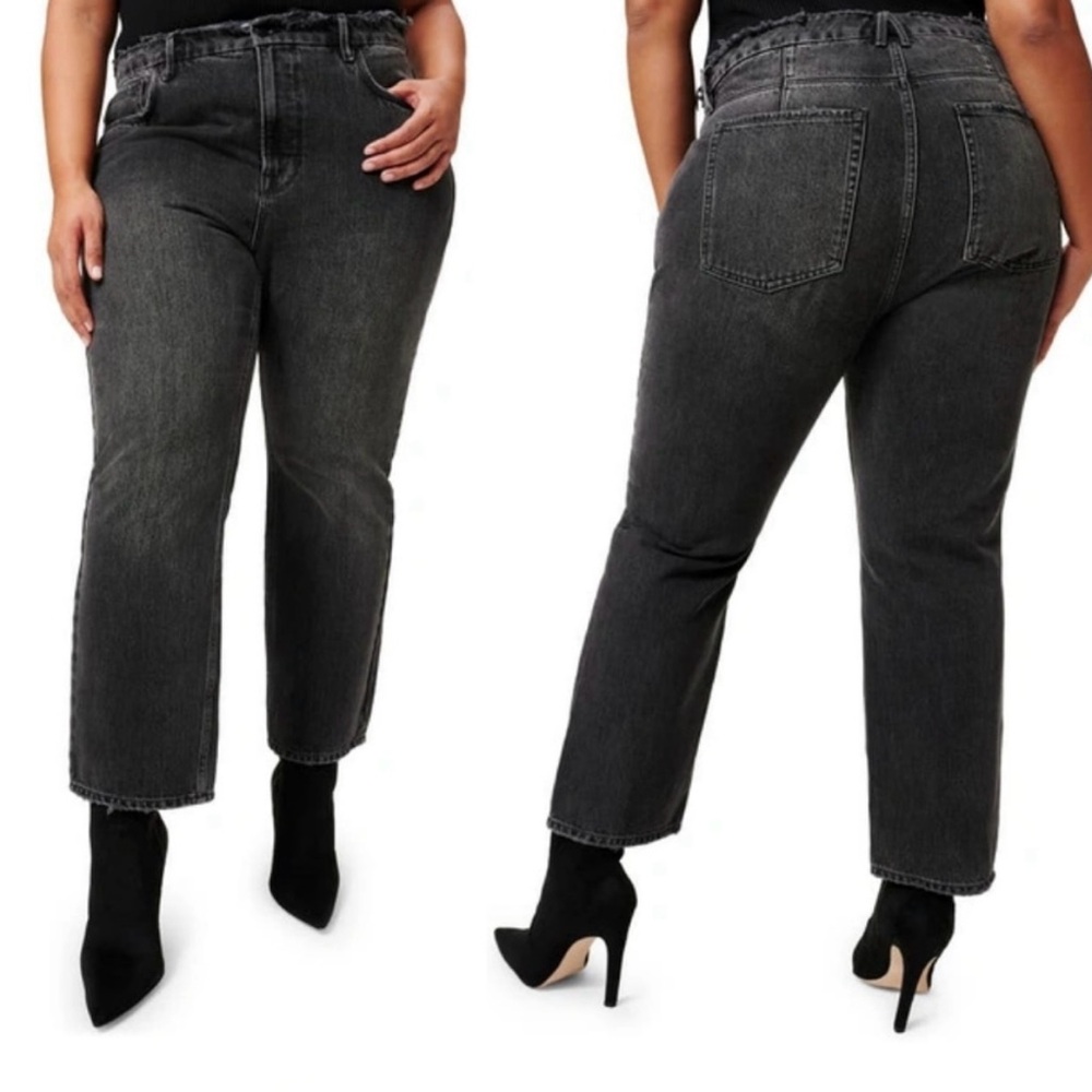 Good American '90s Duster Straight Leg Jeans in Black250 GNDU999BT Size 16